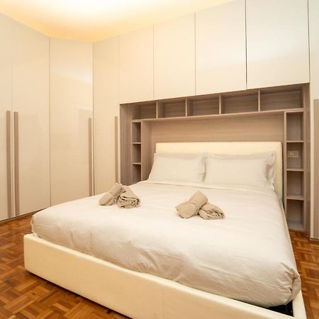 Trilocale Con Parcheggio Privato Apartamento Milán Exterior foto